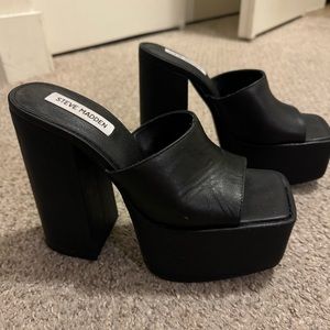 Steve Madden platform heels
